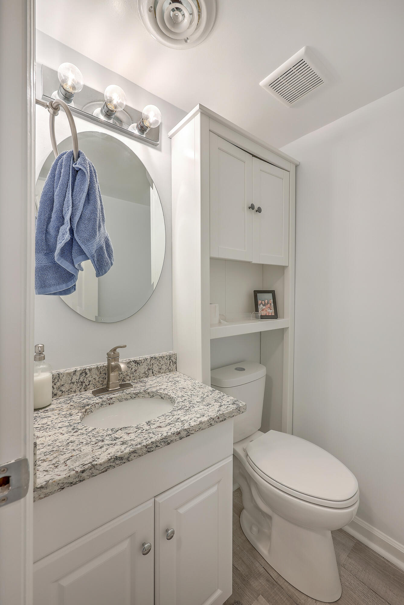 1836 Mepkin Road, Unit D9 Charleston, SC 29407 - Photo 6 of 23 ZYN_8152_3_4_5_6_7_8