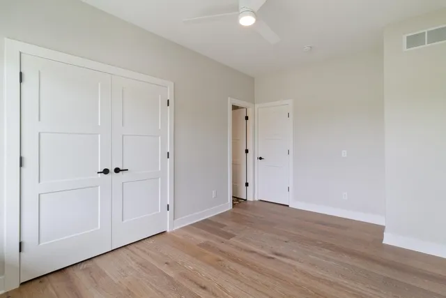 $1,399,999 | 3350 Siena Drive, Valparaiso, IN 46385