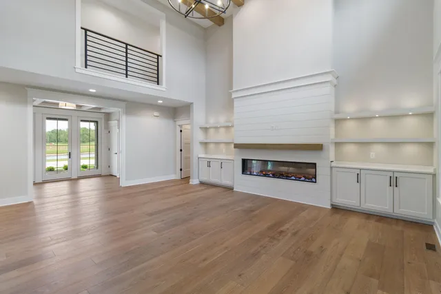 $1,399,999 | 3350 Siena Drive, Valparaiso, IN 46385