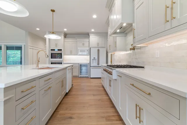 $1,399,999 | 3350 Siena Drive, Valparaiso, IN 46385