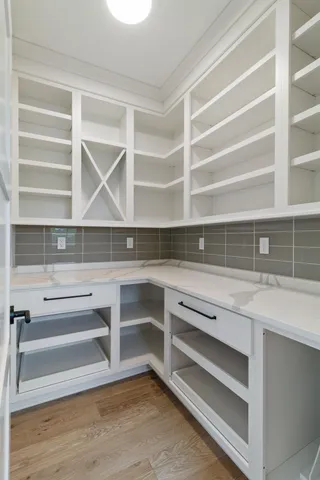 $1,399,999 | 3350 Siena Drive, Valparaiso, IN 46385