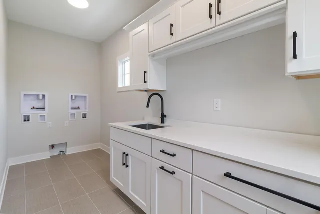 $1,399,999 | 3350 Siena Drive, Valparaiso, IN 46385