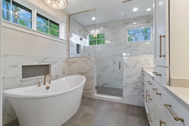 $1,399,999 | 3350 Siena Drive, Valparaiso, IN 46385