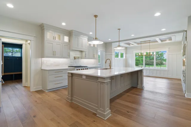 $1,399,999 | 3350 Siena Drive, Valparaiso, IN 46385