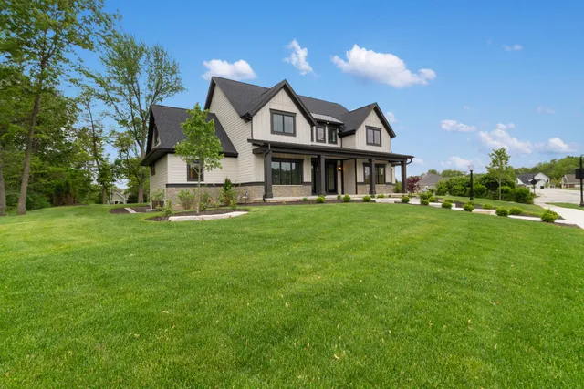 $1,399,999 | 3350 Siena Drive, Valparaiso, IN 46385