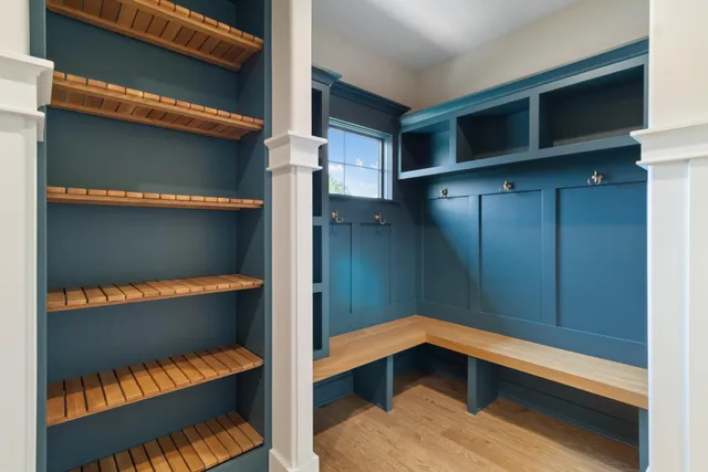 $1,399,999 | 3350 Siena Drive, Valparaiso, IN 46385