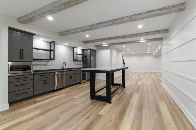 $1,399,999 | 3350 Siena Drive, Valparaiso, IN 46385