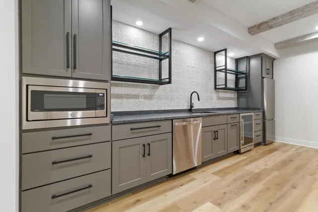 $1,399,999 | 3350 Siena Drive, Valparaiso, IN 46385