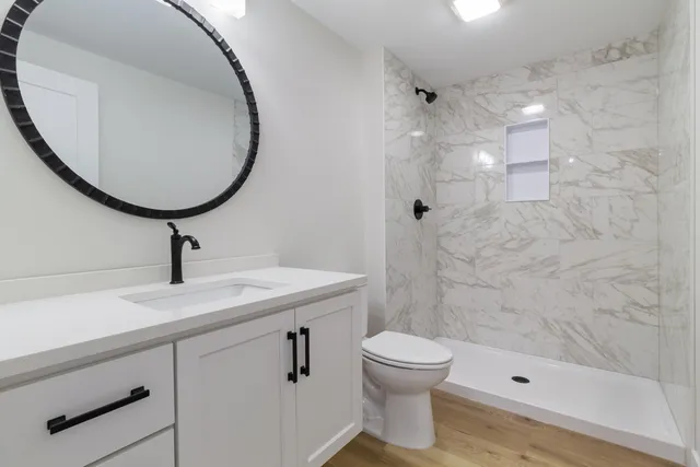 $1,399,999 | 3350 Siena Drive, Valparaiso, IN 46385