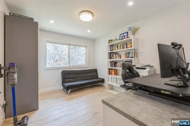 $1,599,000 | 37 New Street, Cresskill, NJ 07626