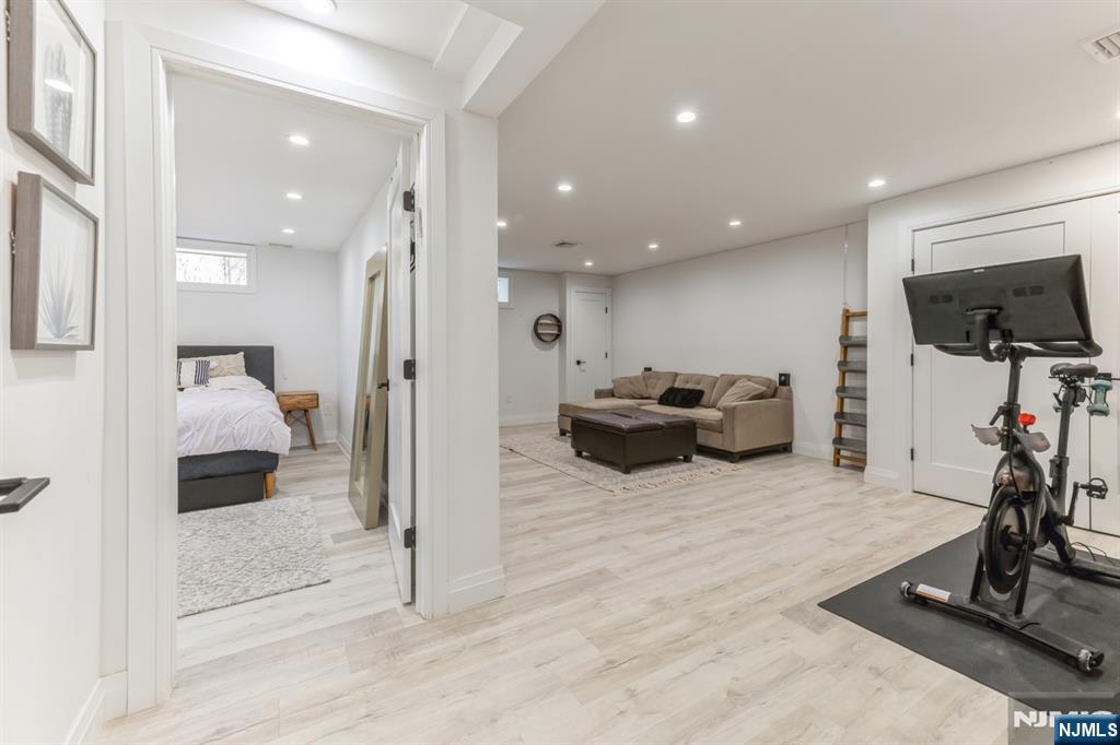 37 New Street Cresskill, NJ 07626 - Photo 32 of 41