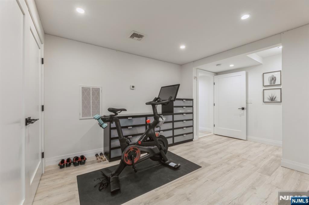 37 New Street Cresskill, NJ 07626 - Photo 33 of 41