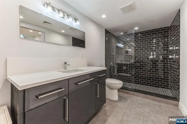 $1,599,000 | 37 New Street, Cresskill, NJ 07626