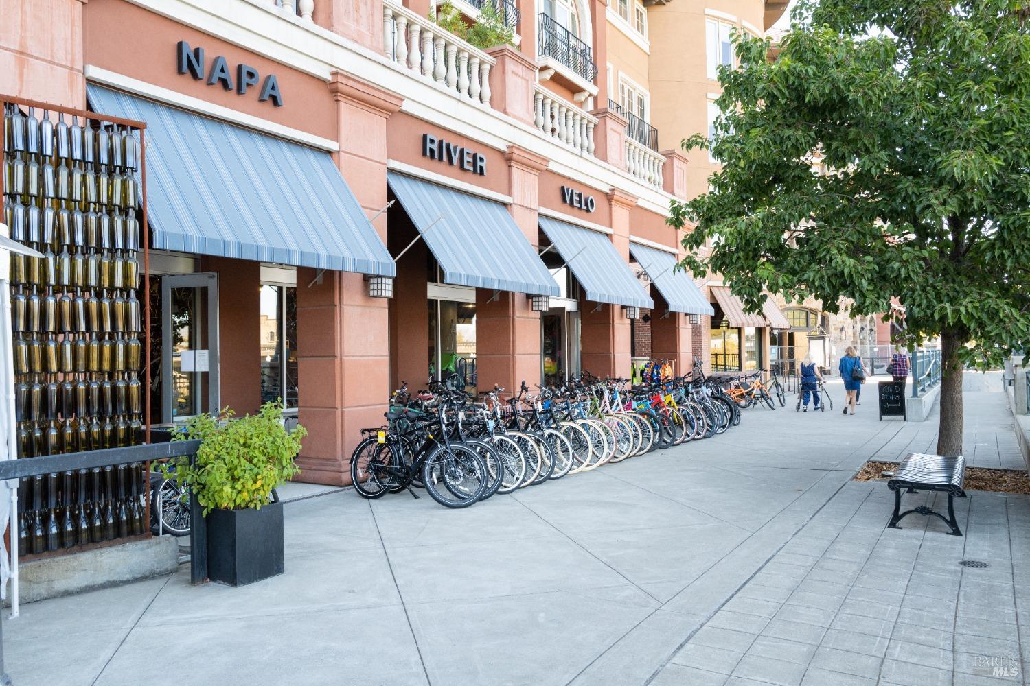 1072 Foster Road Napa, CA 94558 - Photo 22 of 28 a view of a chairs and table in the patio