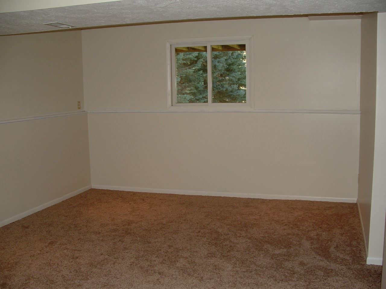 1253 Smith Road Traverse City, MI 49696 - Photo 12 of 27 1816362-11.JPG