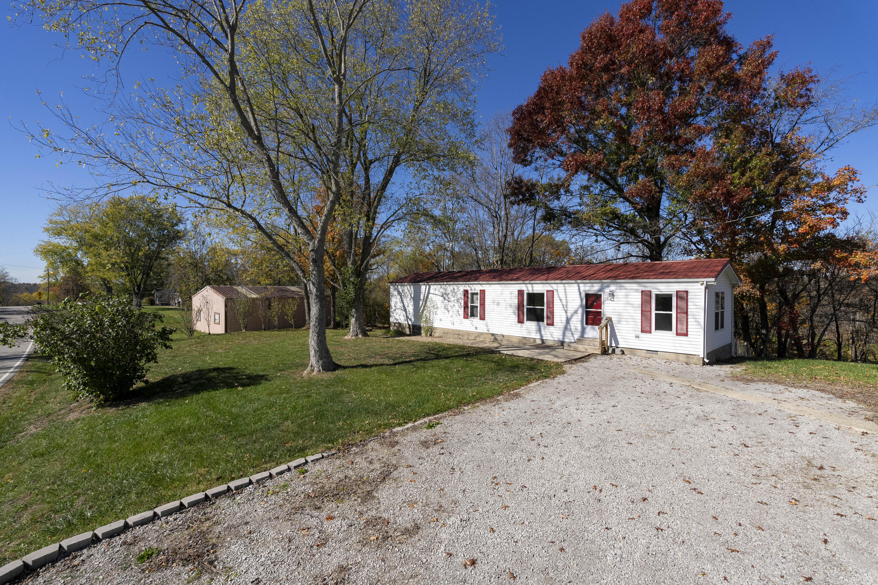 1575 Tapering Pointe Road Glencoe, KY 41046 - Photo 2 of 22 Gallery Image 2