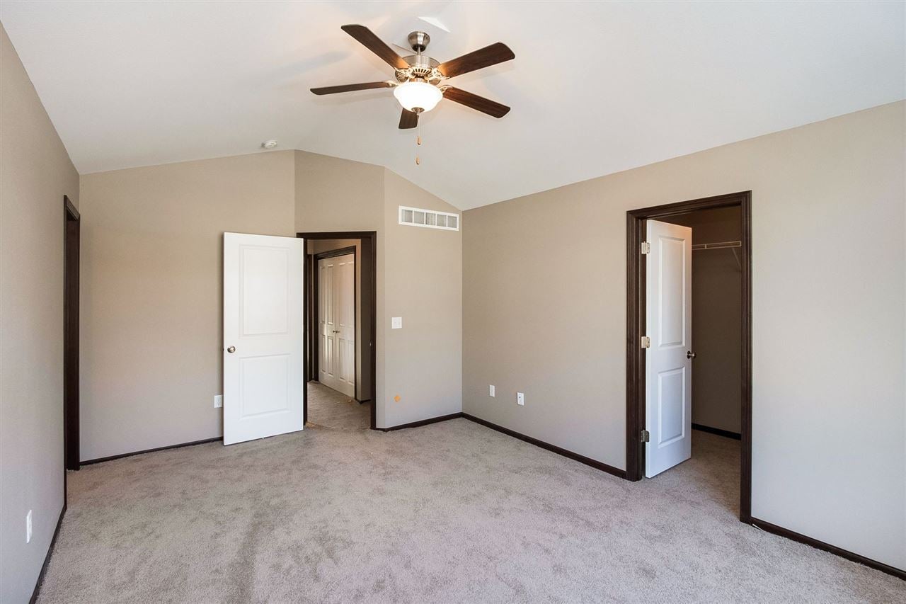 470 RJ Drive Tiffin, IA 52340 - Photo 12 of 20 Gallery Image 12