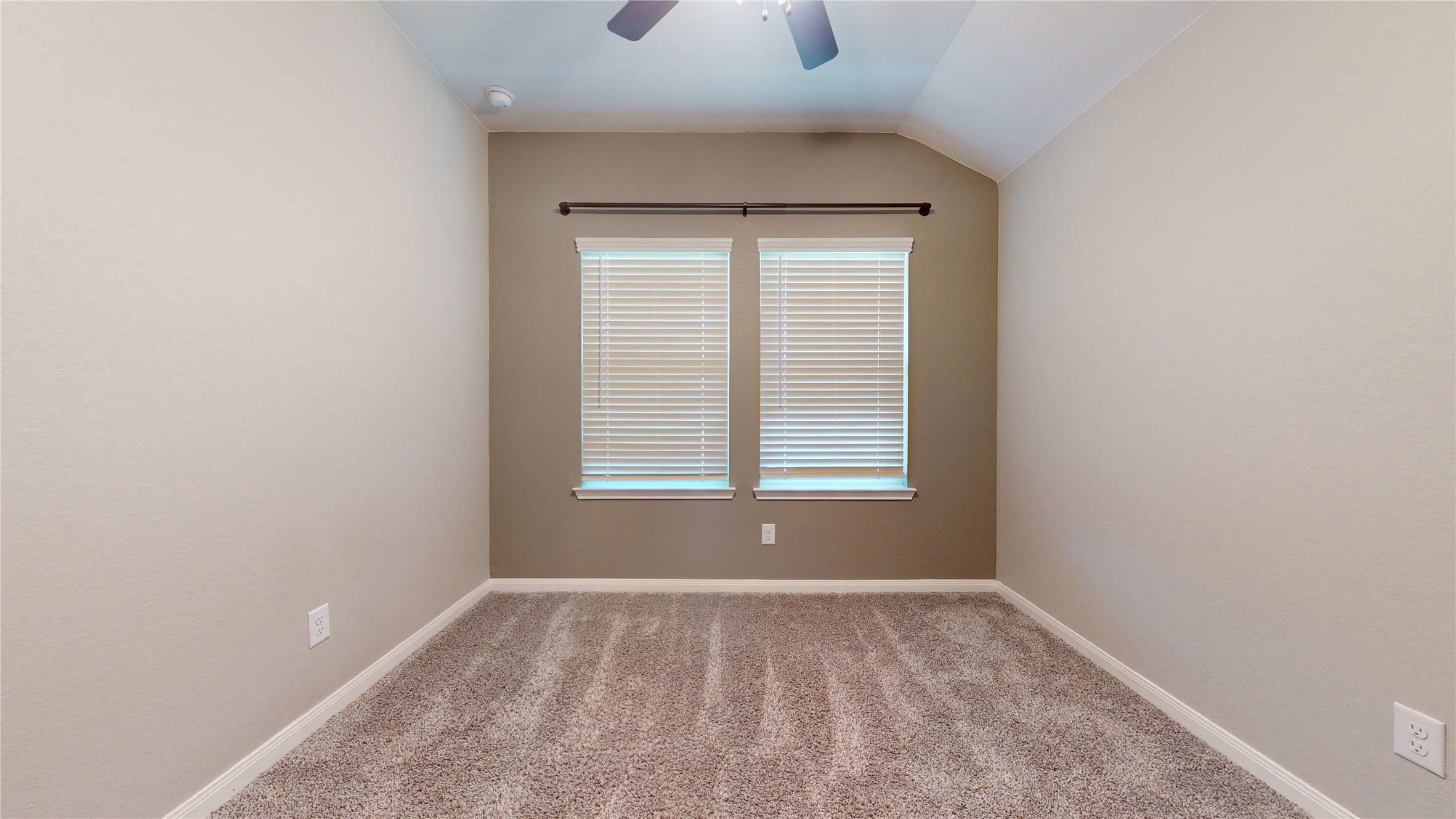 1014 Barstow Drive Rosharon, TX 77583 - Photo 20 of 33