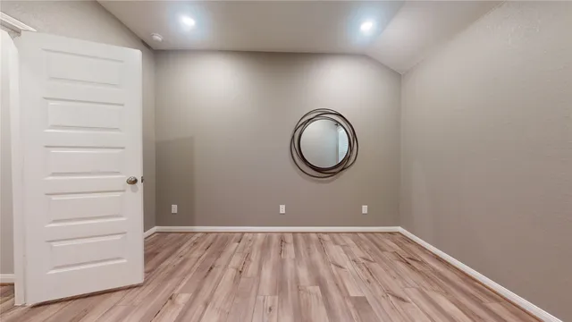 $2,200 | 1014 Barstow Drive, Rosharon, TX 77583