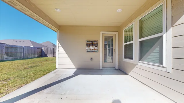 $2,200 | 1014 Barstow Drive, Rosharon, TX 77583