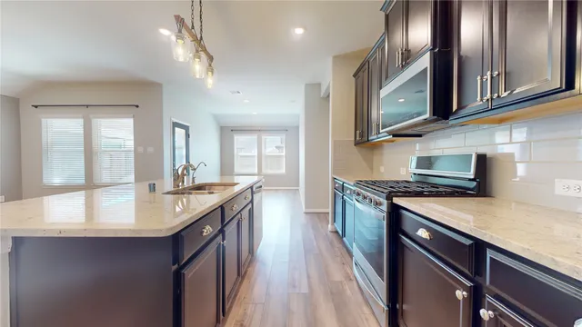 $2,200 | 1014 Barstow Drive, Rosharon, TX 77583