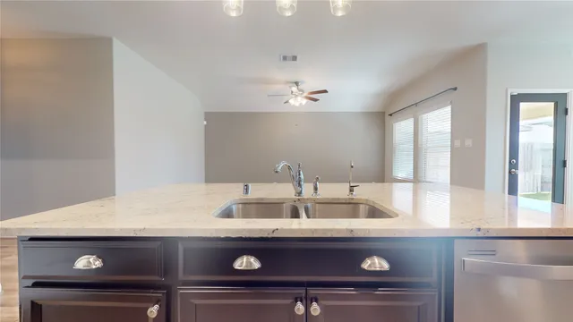 $2,200 | 1014 Barstow Drive, Rosharon, TX 77583