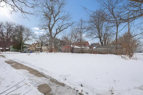 $89,987 | 132 Western Avenue South, St. Paul, MN 55102