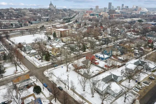 $89,987 | 132 Western Avenue South, St. Paul, MN 55102