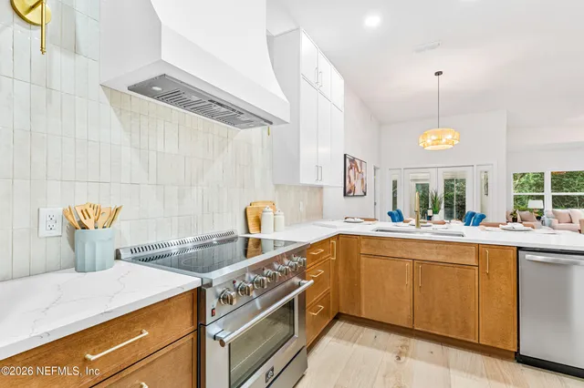 $1,250,000 | 1872 Oceanside Lane, Fernandina Beach, FL 32034