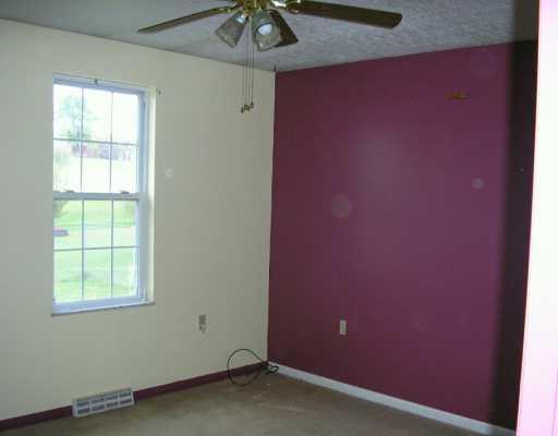 539 Bonniebrook Road Butler, PA 16002 - Photo 4 of 5 Master Bedroom.