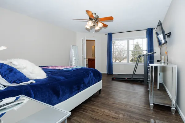 $350,000 | 117 White Tail Lane, Hudson, IL 61748