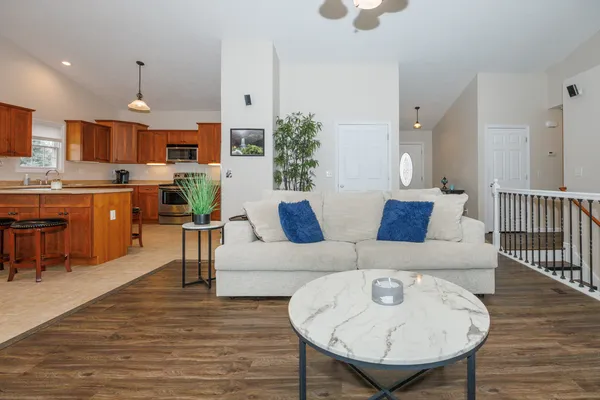 $350,000 | 117 White Tail Lane, Hudson, IL 61748