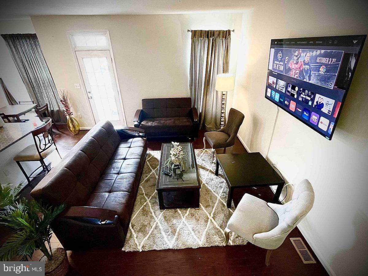 5902 Forum Square Frederick, MD 21703 - Photo 3 of 35