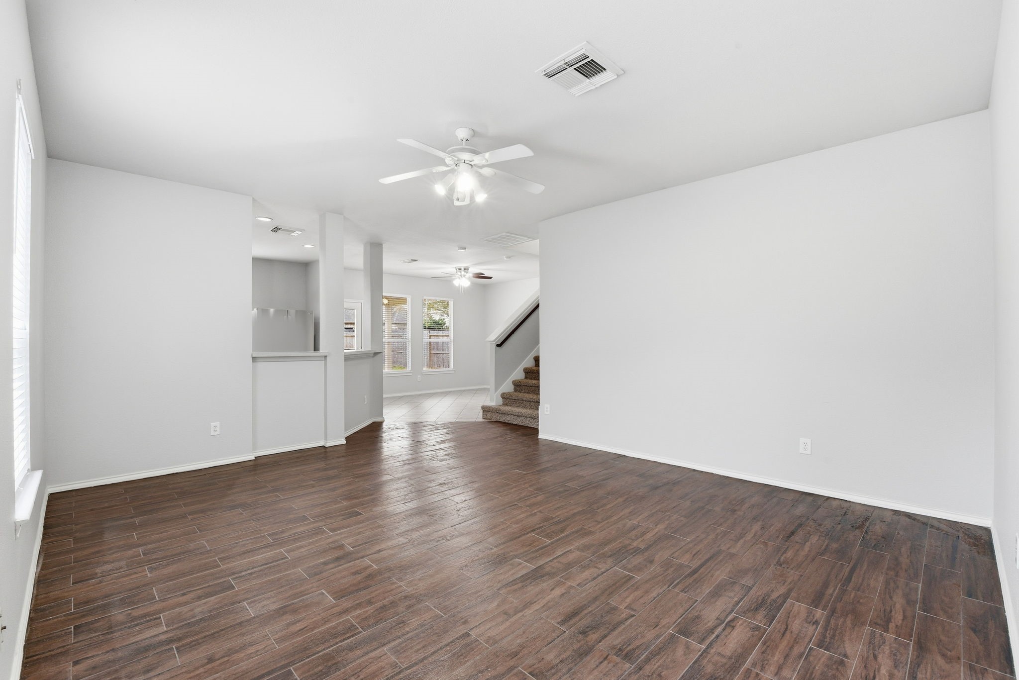 2407 Sandy Fields Lane Spring, TX 77386 - Photo 6 of 37