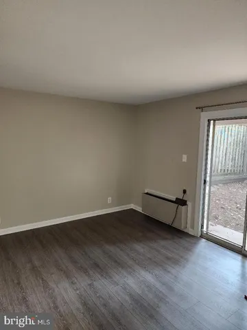 $1,650 | 205 East Cornell Drive, Sterling, VA 20164