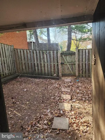 $1,650 | 205 East Cornell Drive, Sterling, VA 20164