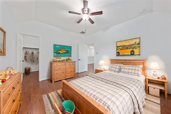 $429,999 | 2642 Tacoma Springs Drive, Conroe, TX 77304