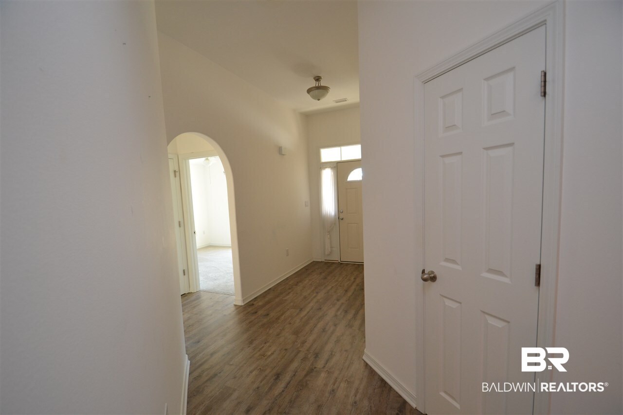 22530 Nana Loop East Silverhill, AL 36576 - Photo 7 of 21