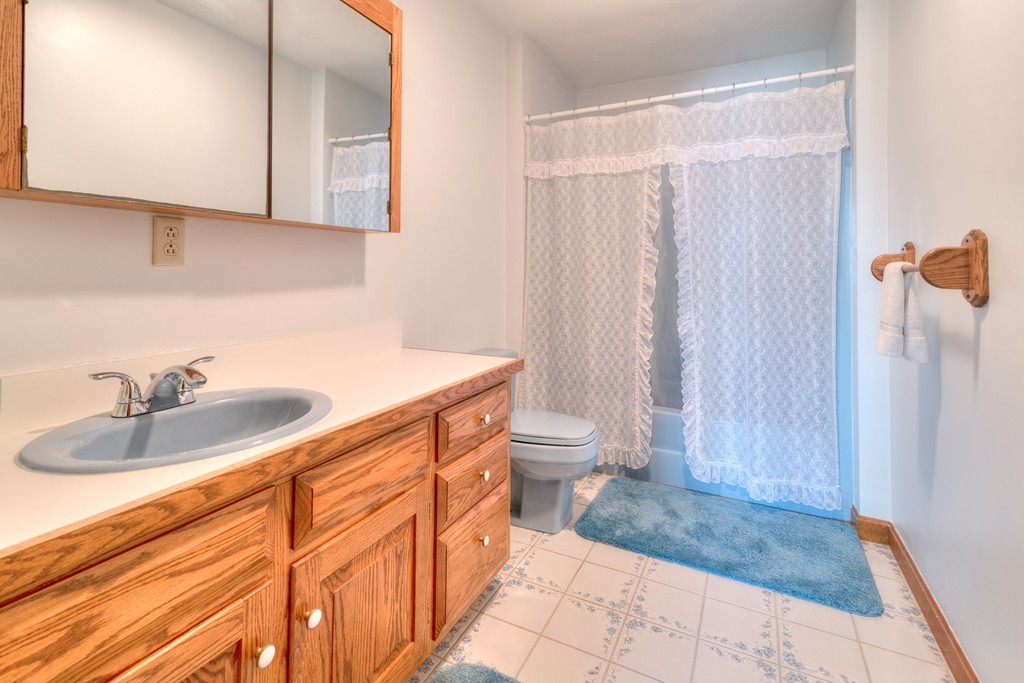 6 Meade Road North Reading, MA 01864 - Photo 15 of 30 Gallery Image 15