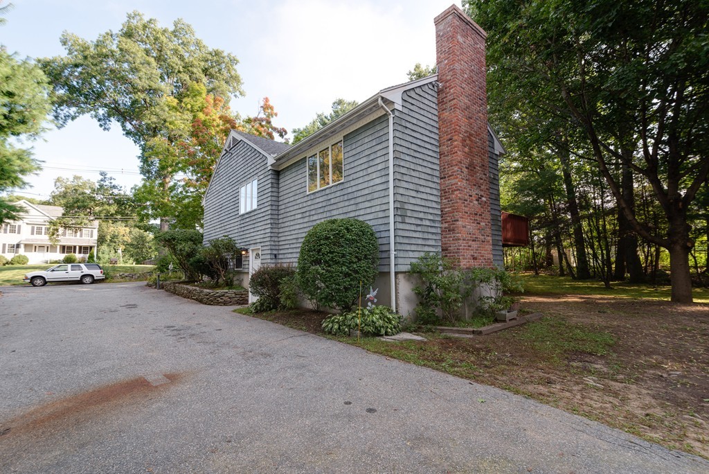 6 Meade Road North Reading, MA 01864 - Photo 6 of 30 Gallery Image 6