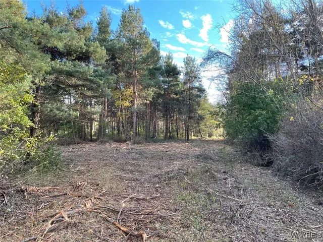 $199,900 | 3432 Transit Road, Orchard Park, NY 14127