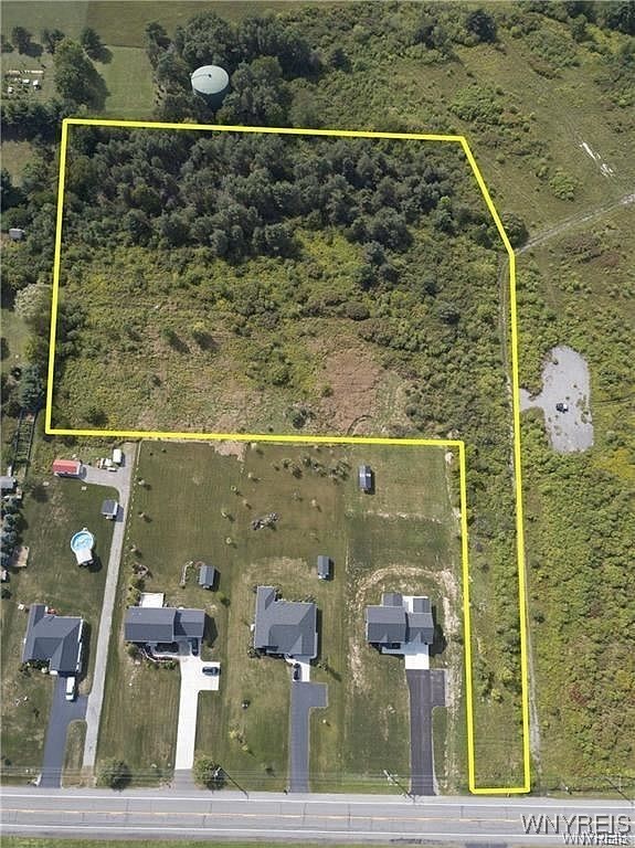 3432 Transit Road Orchard Park, NY 14127 - Photo 4 of 6