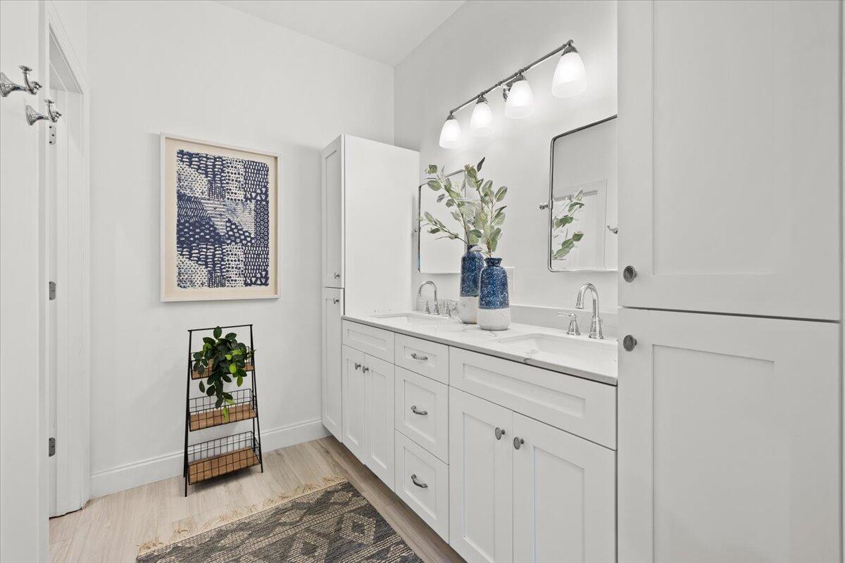 944 Southwest 1st Street Boca Raton, FL 33486 - Photo 23 of 48 Double Vanity