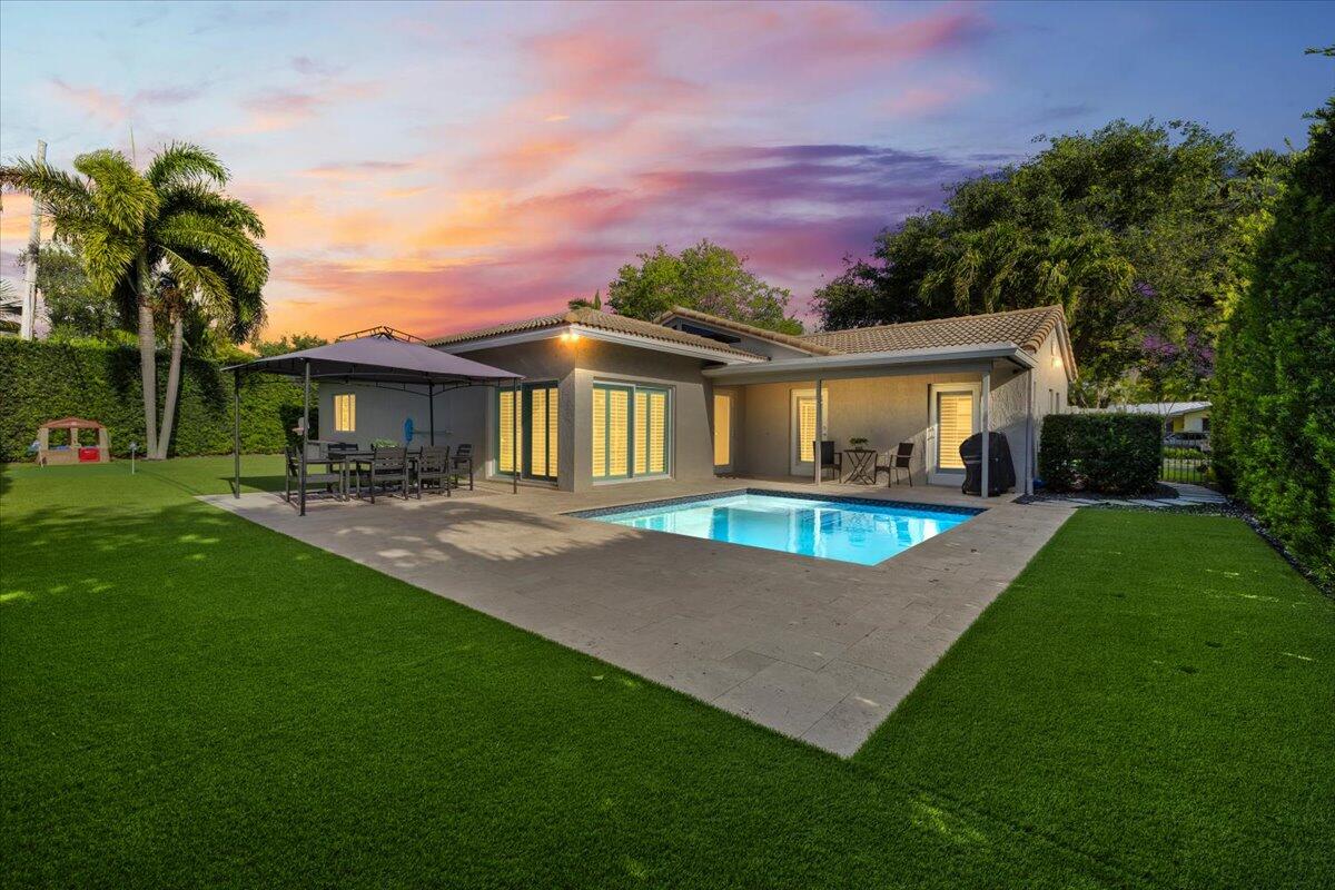 944 Southwest 1st Street Boca Raton, FL 33486 - Photo 35 of 48 Backyard - Twilight