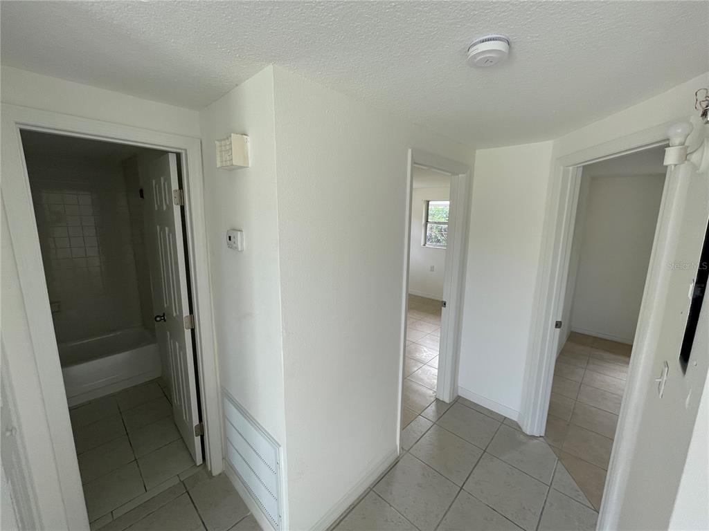 5317 Avery Road New Port Richey, FL 34652 - Photo 6 of 39