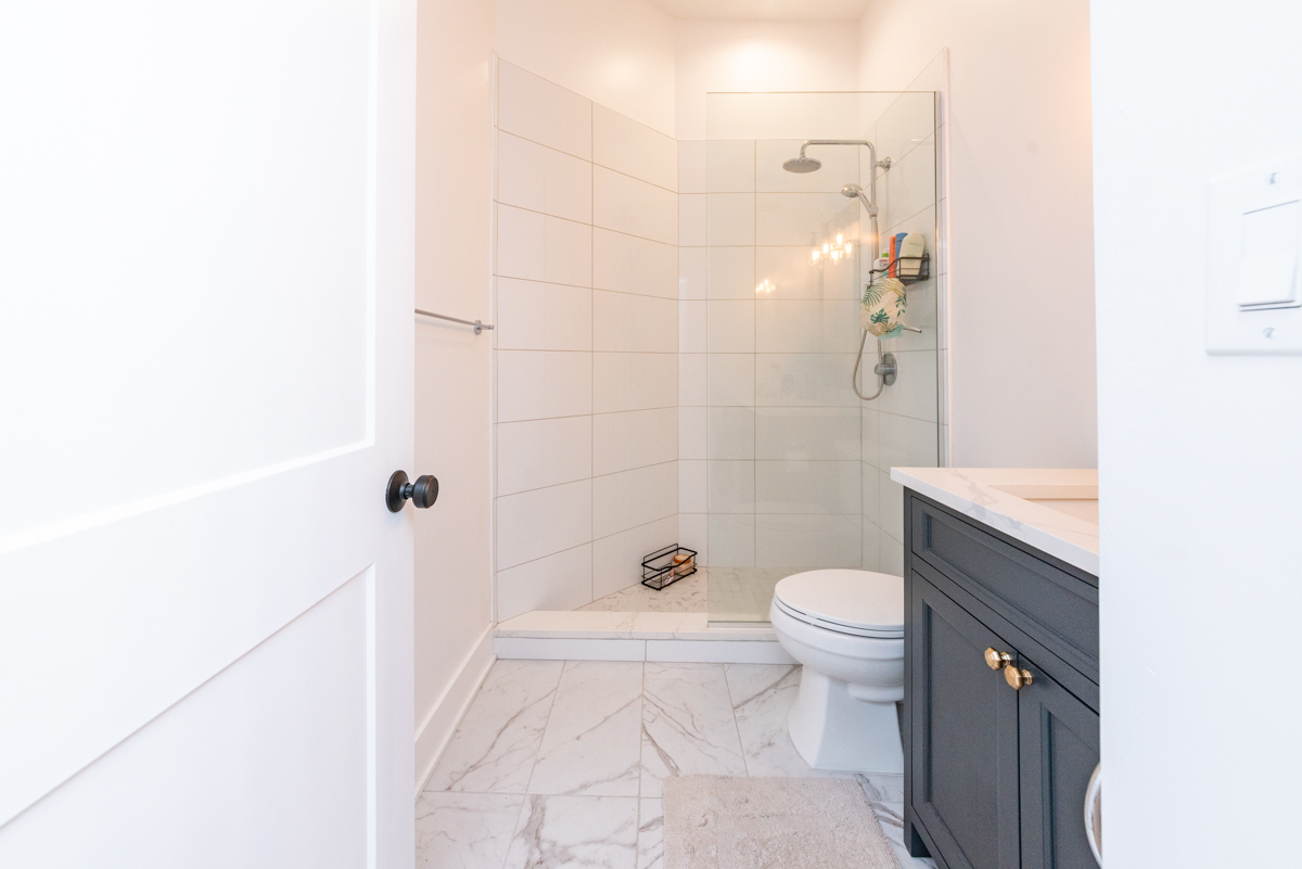 3517 North Reta Avenue, Unit 2F Chicago, IL 60657 - Photo 11 of 18