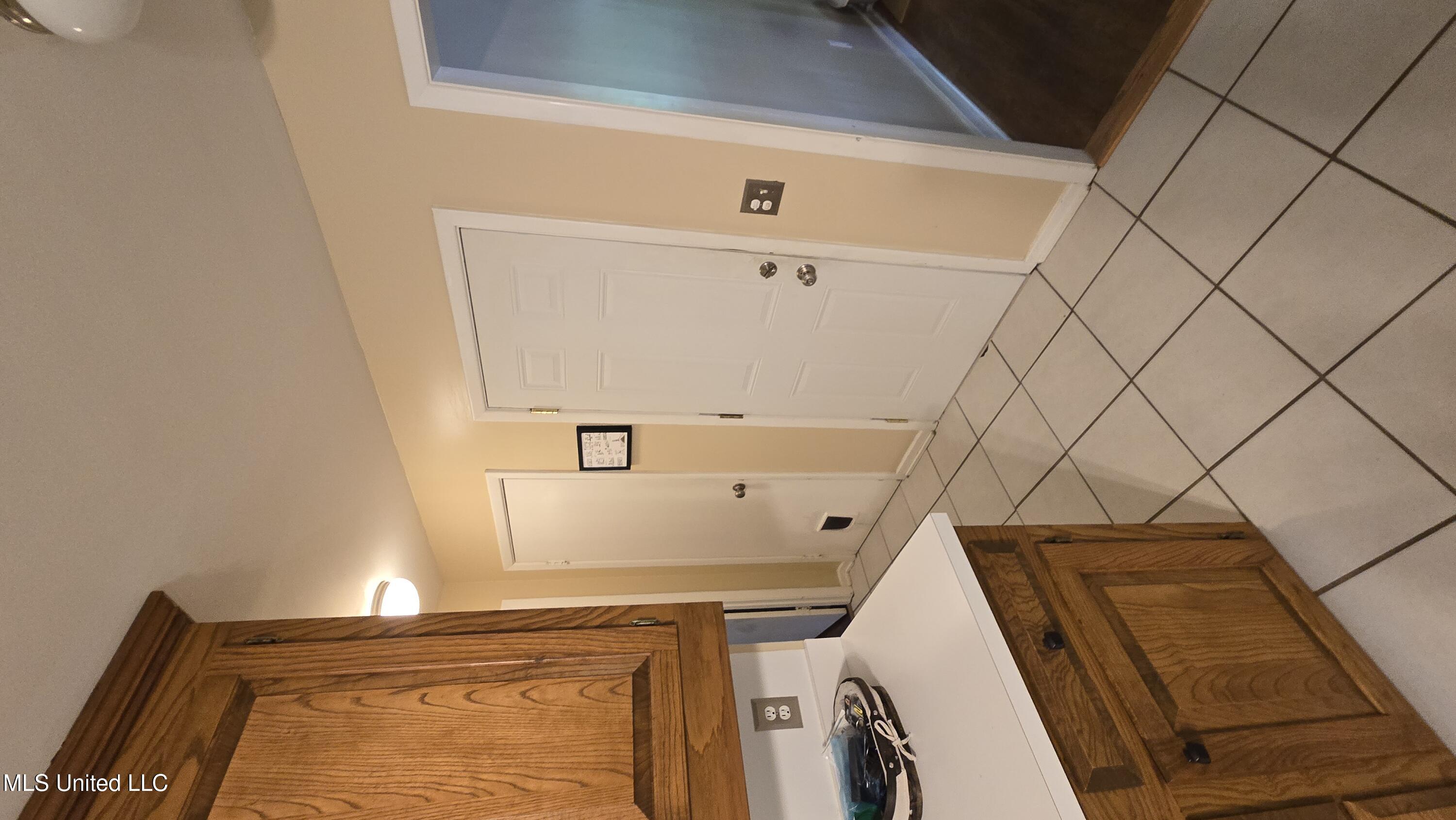 1119 Manship Street Jackson, MS 39202 - Photo 24 of 48 20250501_115349