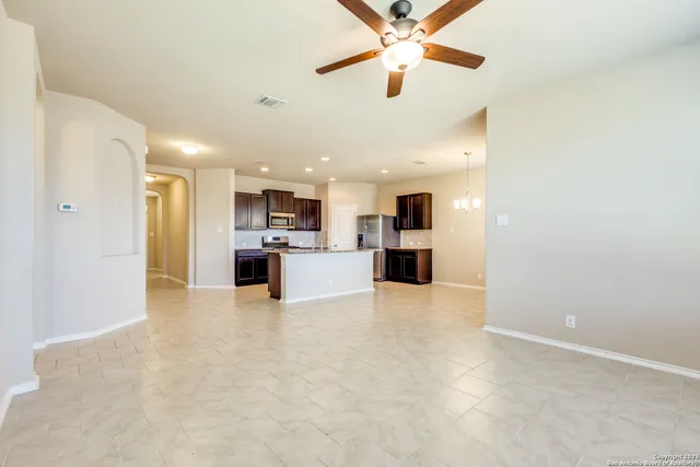 $1,849 | 515 Sage Thrasher, San Antonio, TX 78253