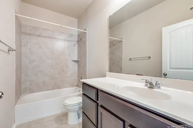 $1,849 | 515 Sage Thrasher, San Antonio, TX 78253