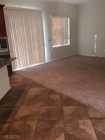 $2,500 | 343 Hollins Hall Street, Las Vegas, NV 89145
